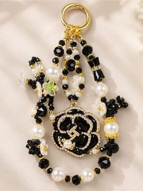 Elegant Black and Gold Floral Keychain/Purse Chain